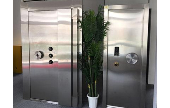 帶您了解不銹鋼金庫(kù)門